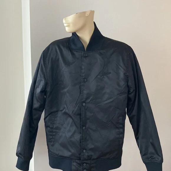 Madness Bomber - Picture 3 of 16